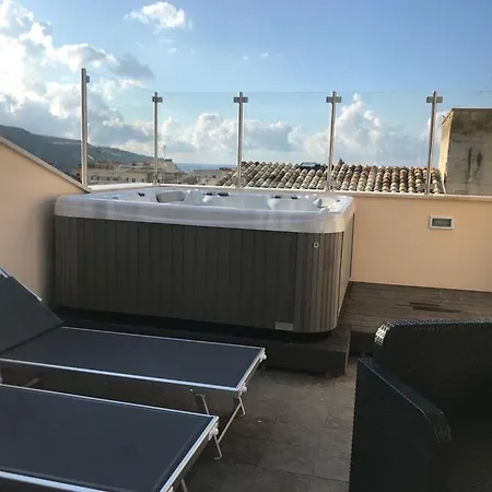 Sciabika - Edificio Egadi קאסטלמארה דל גולפו