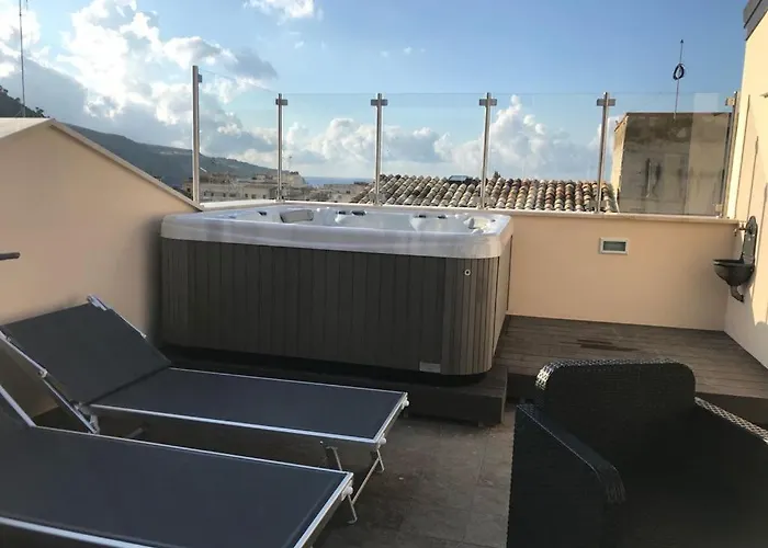 Sciabika - Edificio Egadi Castellammare del Golfo