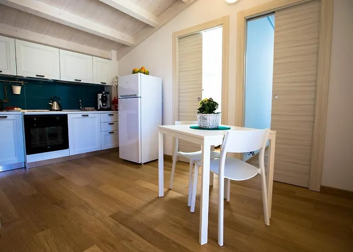 Sciabika - Edificio Egadi カステッランマーレ・デル・ゴルフォ