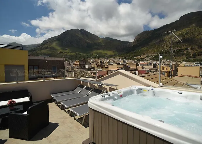 Sciabika - Edificio Egadi * カステッランマーレ・デル・ゴルフォ