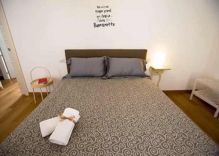 Sciabika - Edificio Egadi アパート カステッランマーレ・デル・ゴルフォ